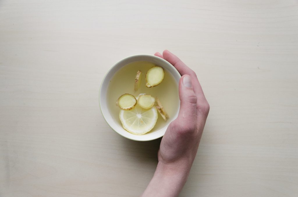 8 основных преимуществ ежедневной чашки имбирного чая